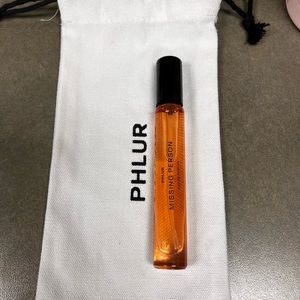 Phlur perfume